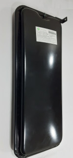 Ariston Kombi Genleşme Tankı Dik Tip Siyah Renk Boru Çapı 3/8 - 7 Lt.